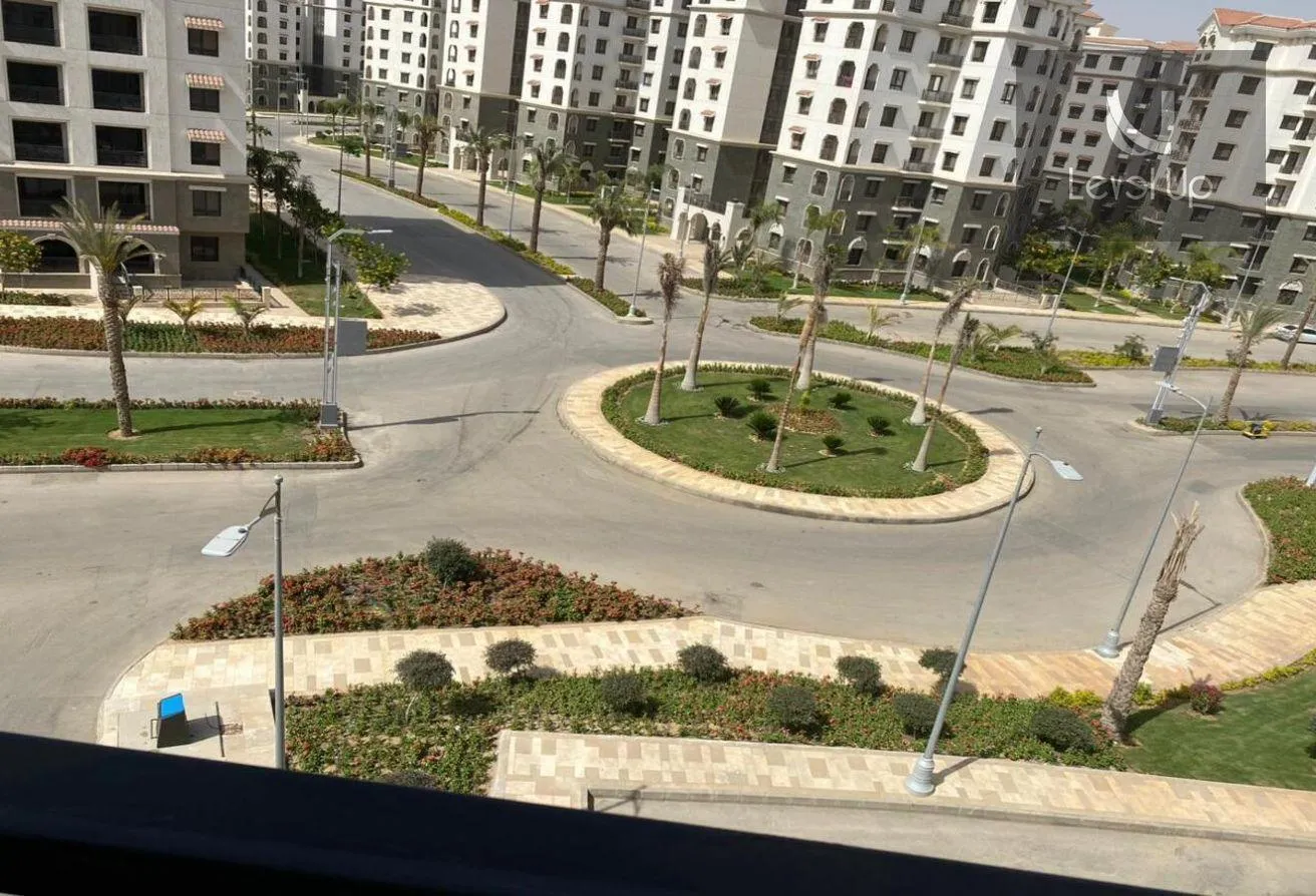 البيع في سيليا: شقة ارضي بجاردن للبيع في كمبوند سيليا علي فيو بحري 