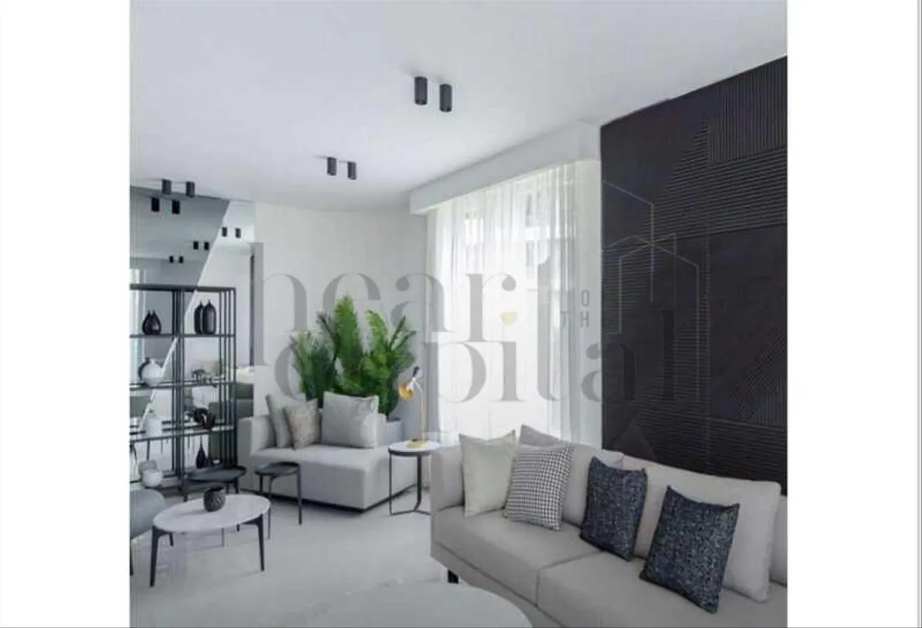 Sale in Bloomfields: Duplex with garden for sale in Bloom fields