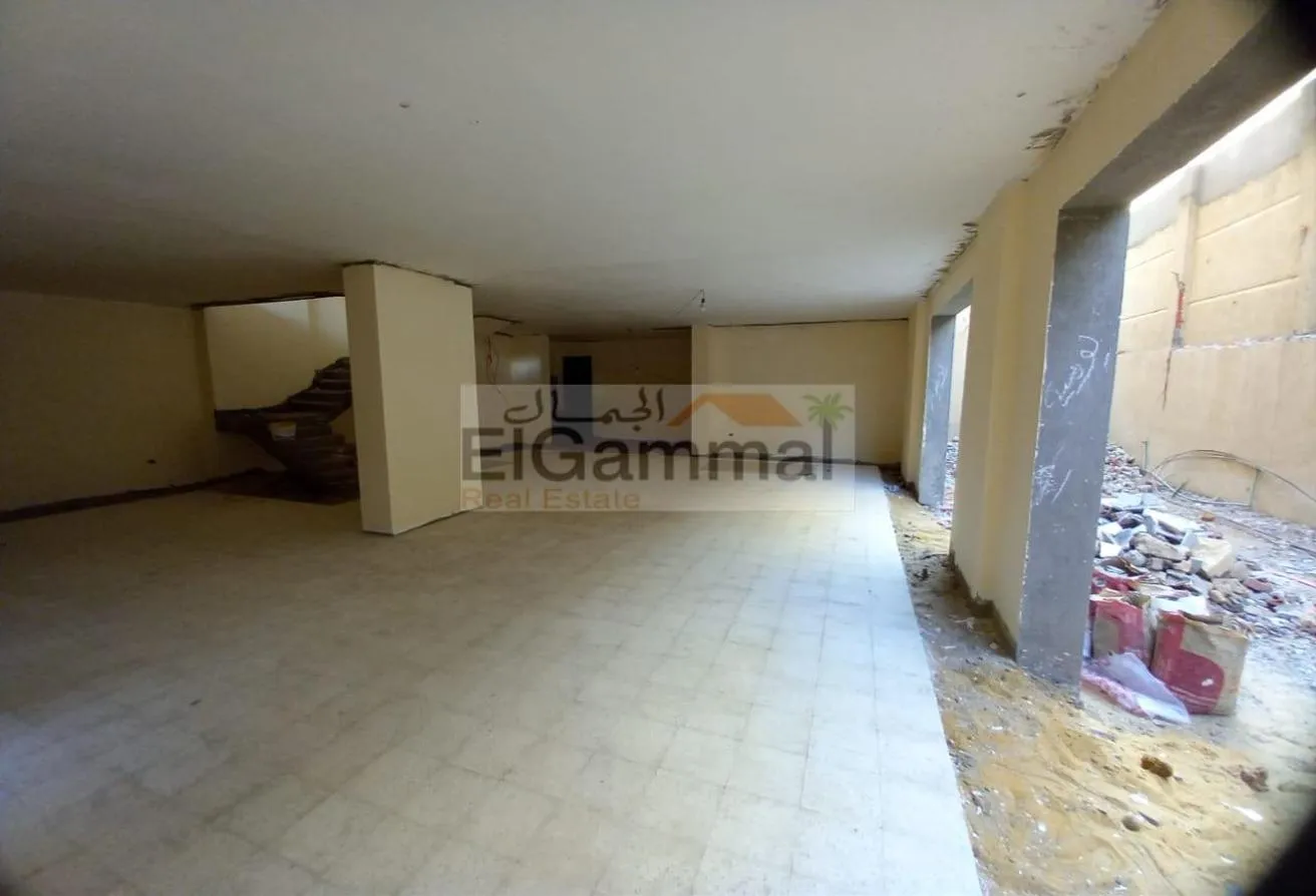 Sale in The 1st Settlement: دوبلكس للبيع بحرى موقع مميز  خلف الميراج
