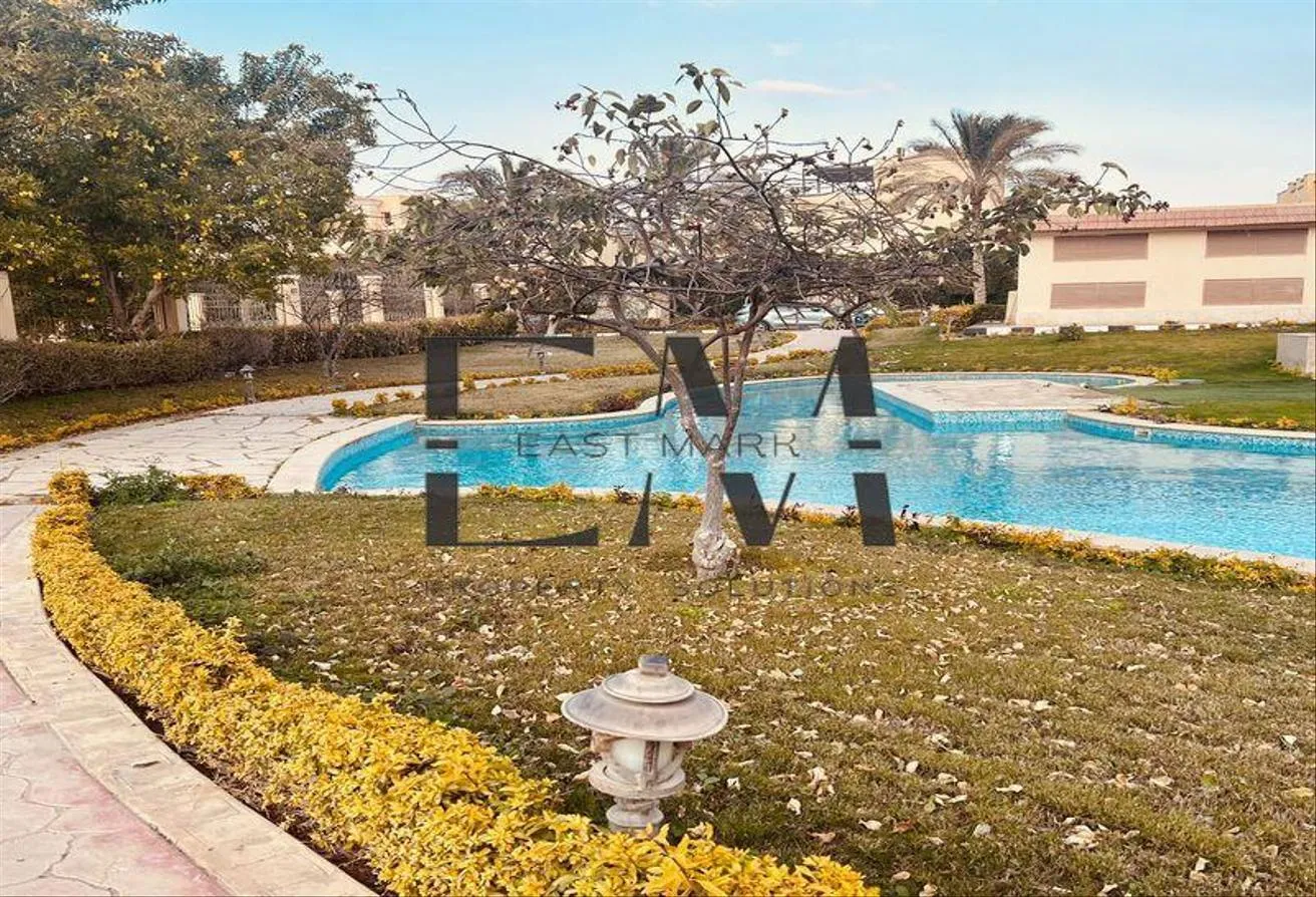 Sale in Fountain Park: Sale Vilaa Fountain Park Compound Golden Square