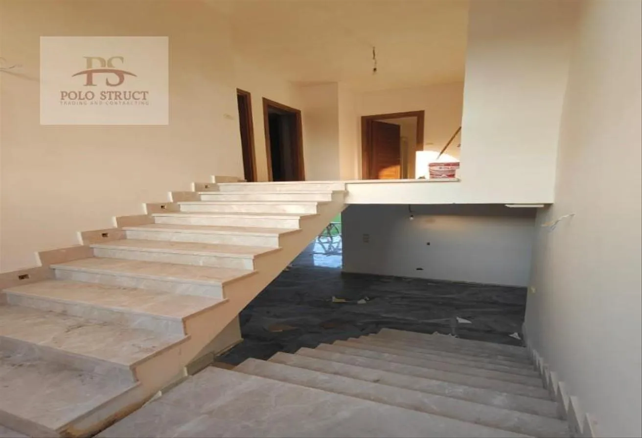 Sale in Wadi Al Nakhil: للبيع فيلا فى وادى النخيل ١٥٠٠متر استلام فورى