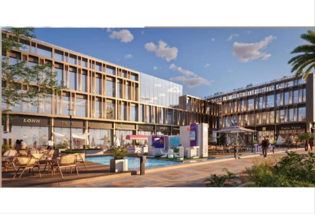 Sale in Terrace Compound: Pharmacy sale Terrace Plaza Compound, 5-year Zayed
