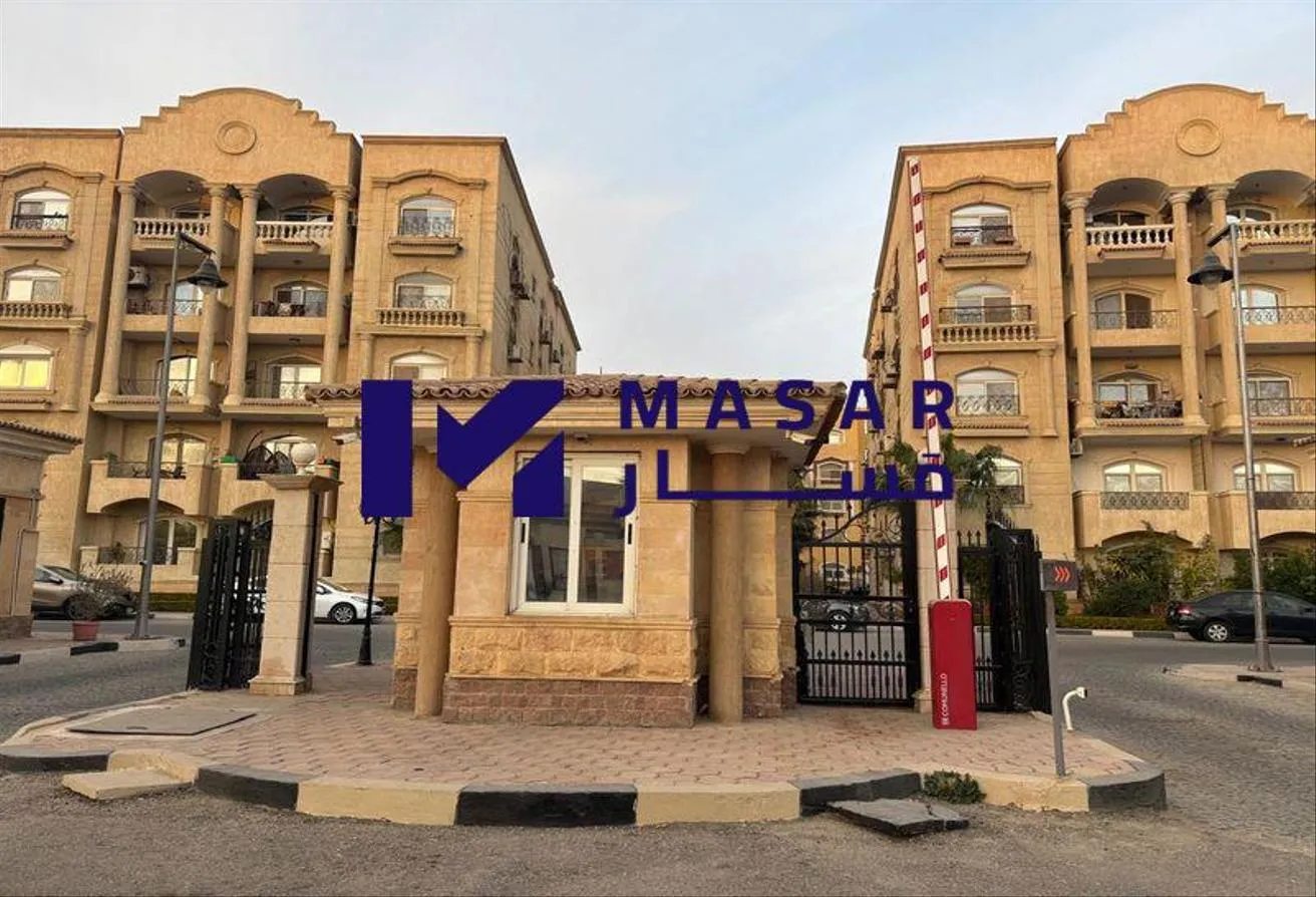 Sale in Mostashareen: Apartment for sale in Al Gawhara Compound, New Cai
