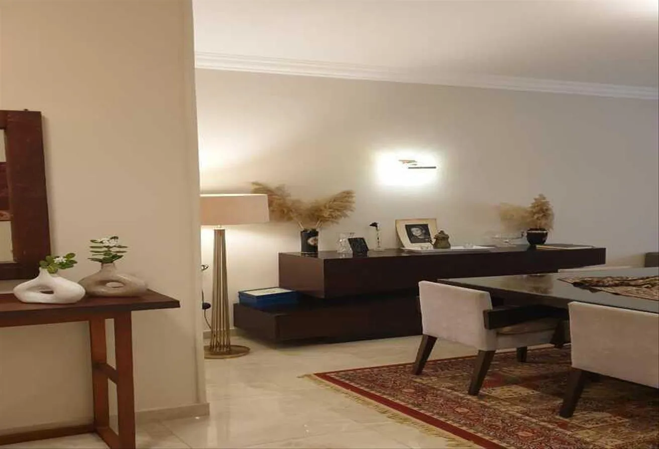 Sale in Green 5: Fully finished apartment with Kitchen units &amp; AC's