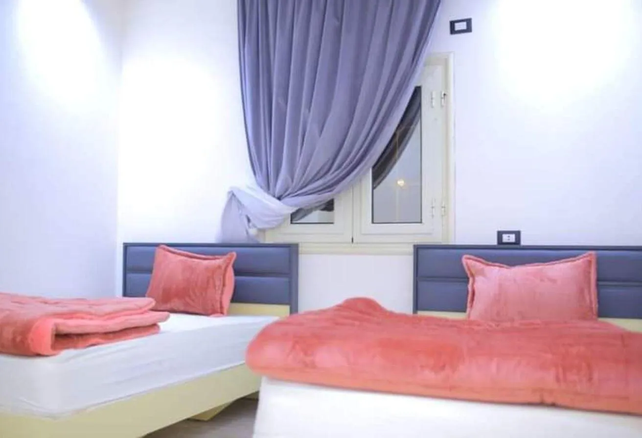 Sale in El Yasmeen 7: Penthouse resale El Yassmin 7 - New Cairo