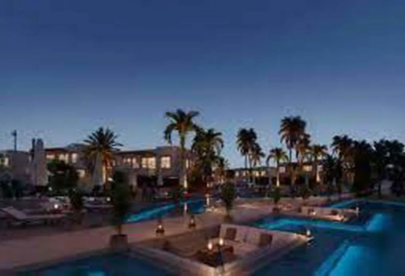 Sale in Hacienda Waters: chalet for sale at a lowest price Hacienda Waters