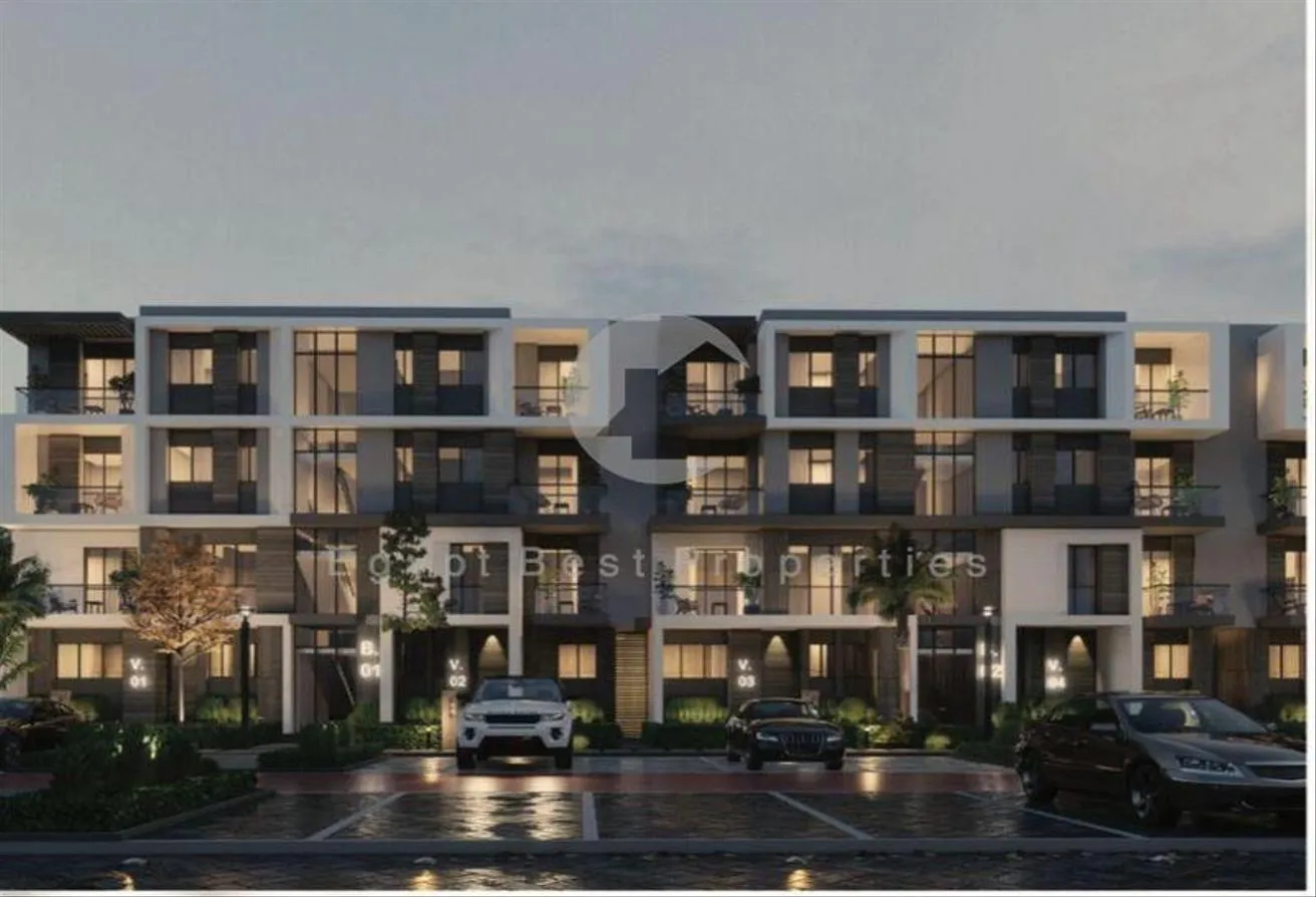 Sale in Terrace Compound: Clinic in terrace palza mall