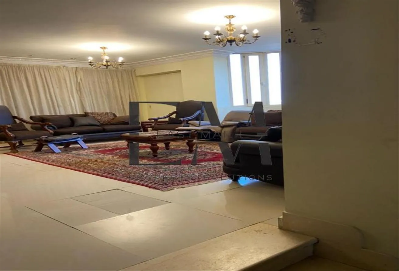 Rent in Fatma Al Sharbatly Mosque: apartment for rent in Fatima El Sherbatly Square