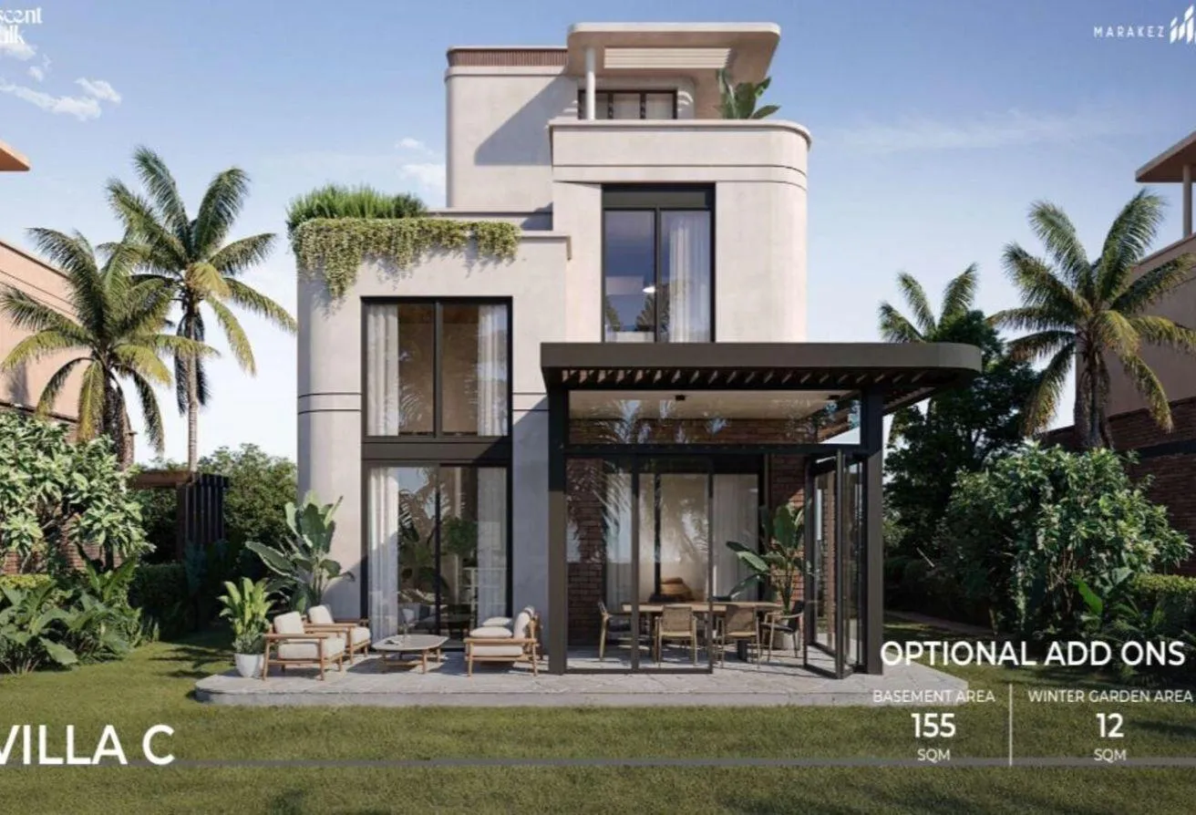 Sale in District 5: Luxury Villa for sale in New Cairo over 8y