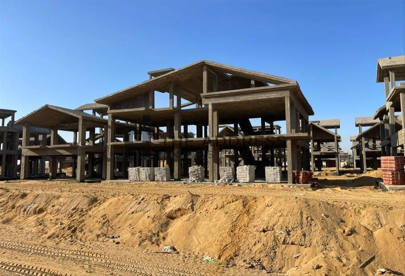 Rent in Mountain View 3: Standalone For Rent Mountain View 2 New Cairo