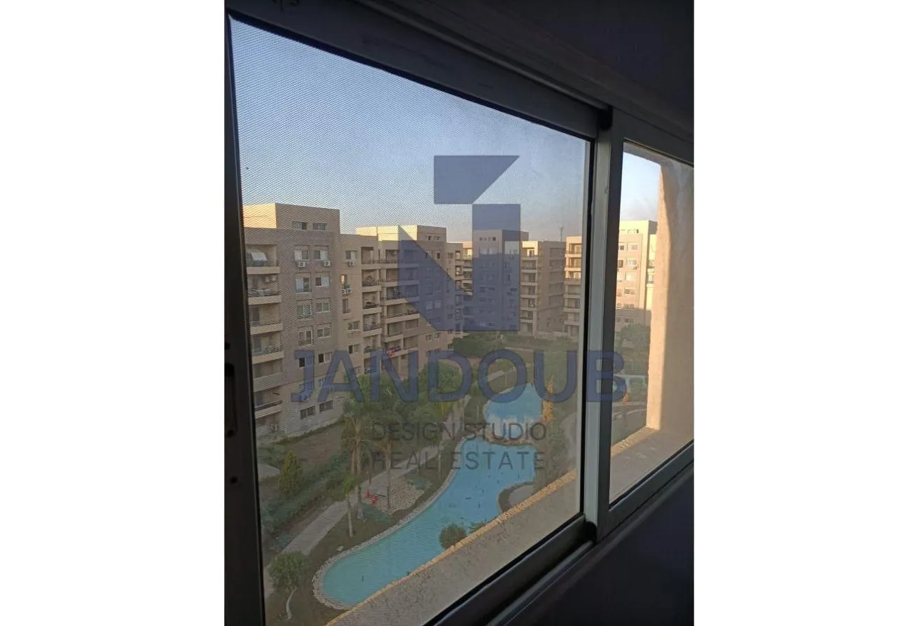 Gallery Image 14