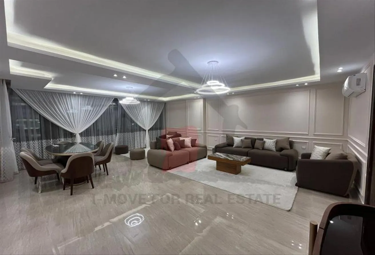 Rent in Beit Al Watan: شقه للايجار مفروشه بالكامل كمبوند زايد هايتس