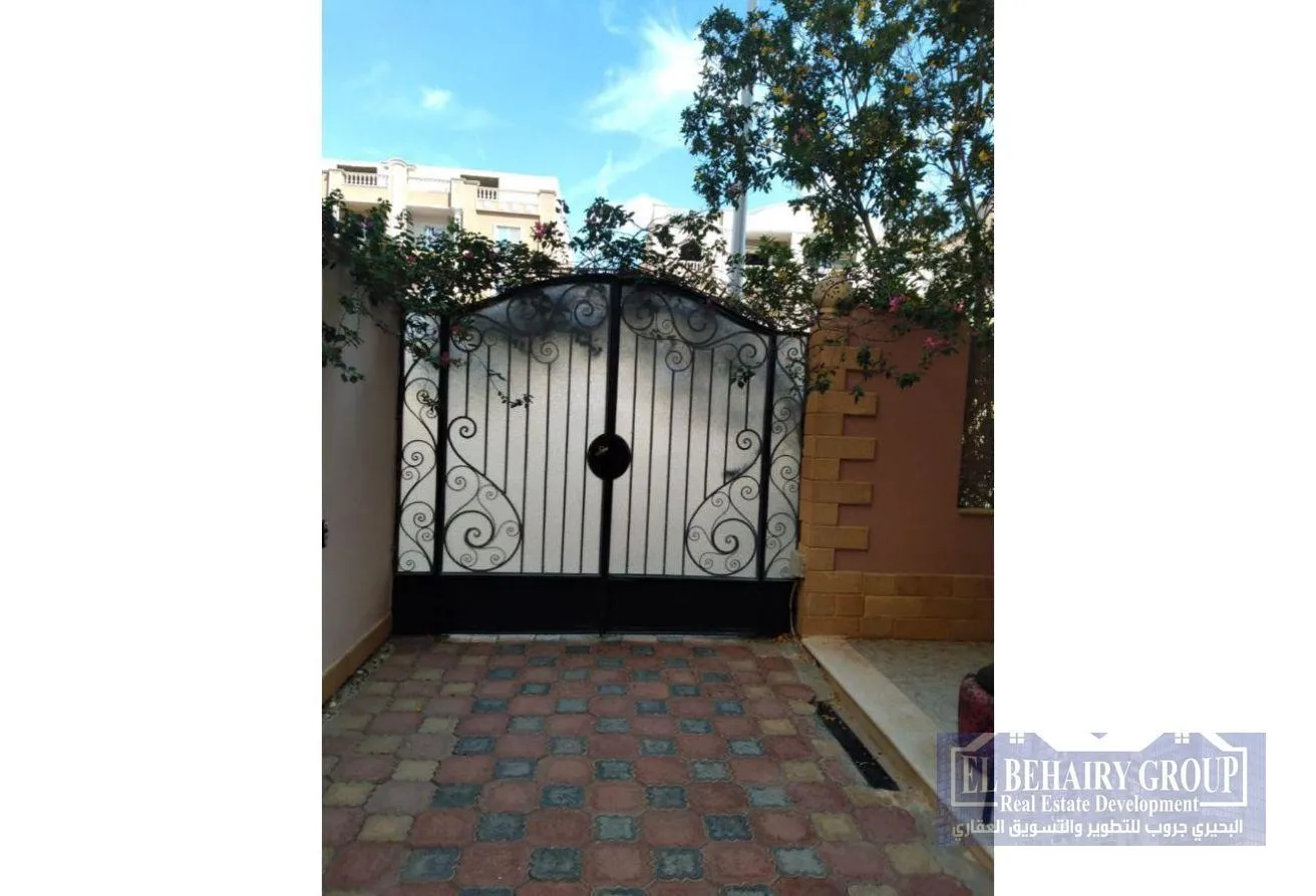 Sale in Loaloat Al Shorouk: Apartment for sale in Al Shorouk, Fourth District