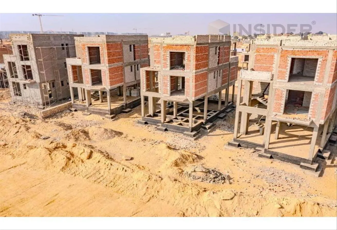 Sale in Stei8ht: twin house with lowest total in market direct view