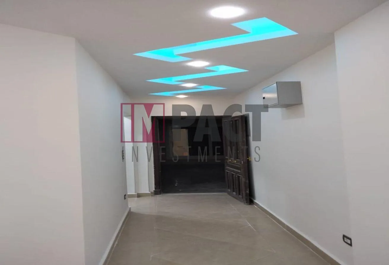 Rent in Wesal City: فيلا للايجار في كمبوند وصال استاندالون