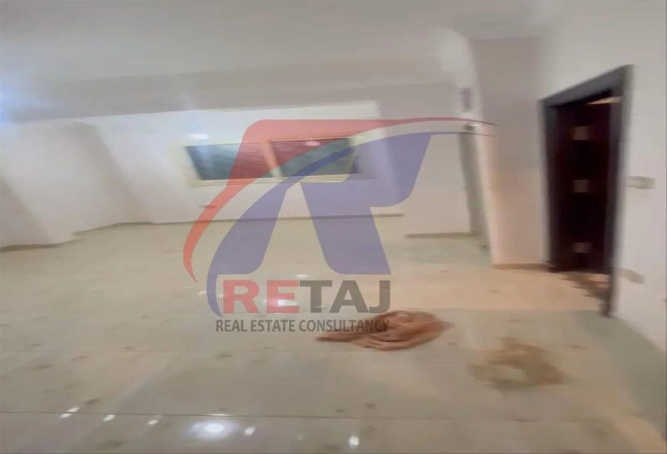 Sale in El Yasmeen 6: Apartment for sale in Yasmine Villas in 5th