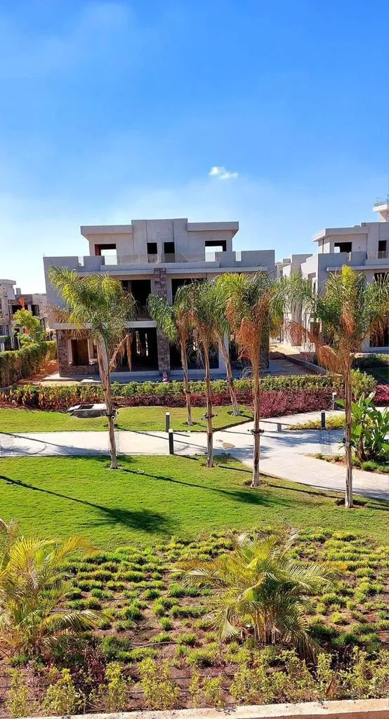 Sale in Sun Capital: Standalone villa 400m+350m garden with pyramids vi