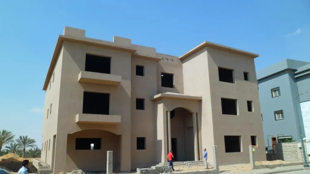 للايجار في قطامية ديونز: ڤيلا فندقية فاخرةللايجار بقطاميه ديونز بحمام سباحه 