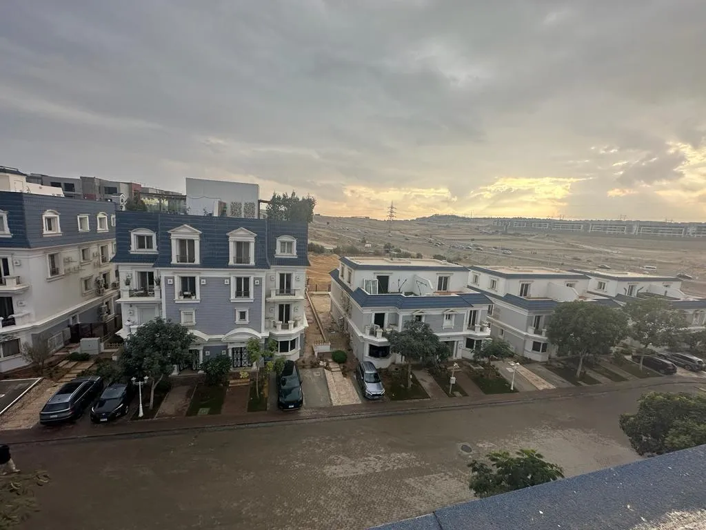 6 October, Mountain View October Park - Villas for RENT - LK1248