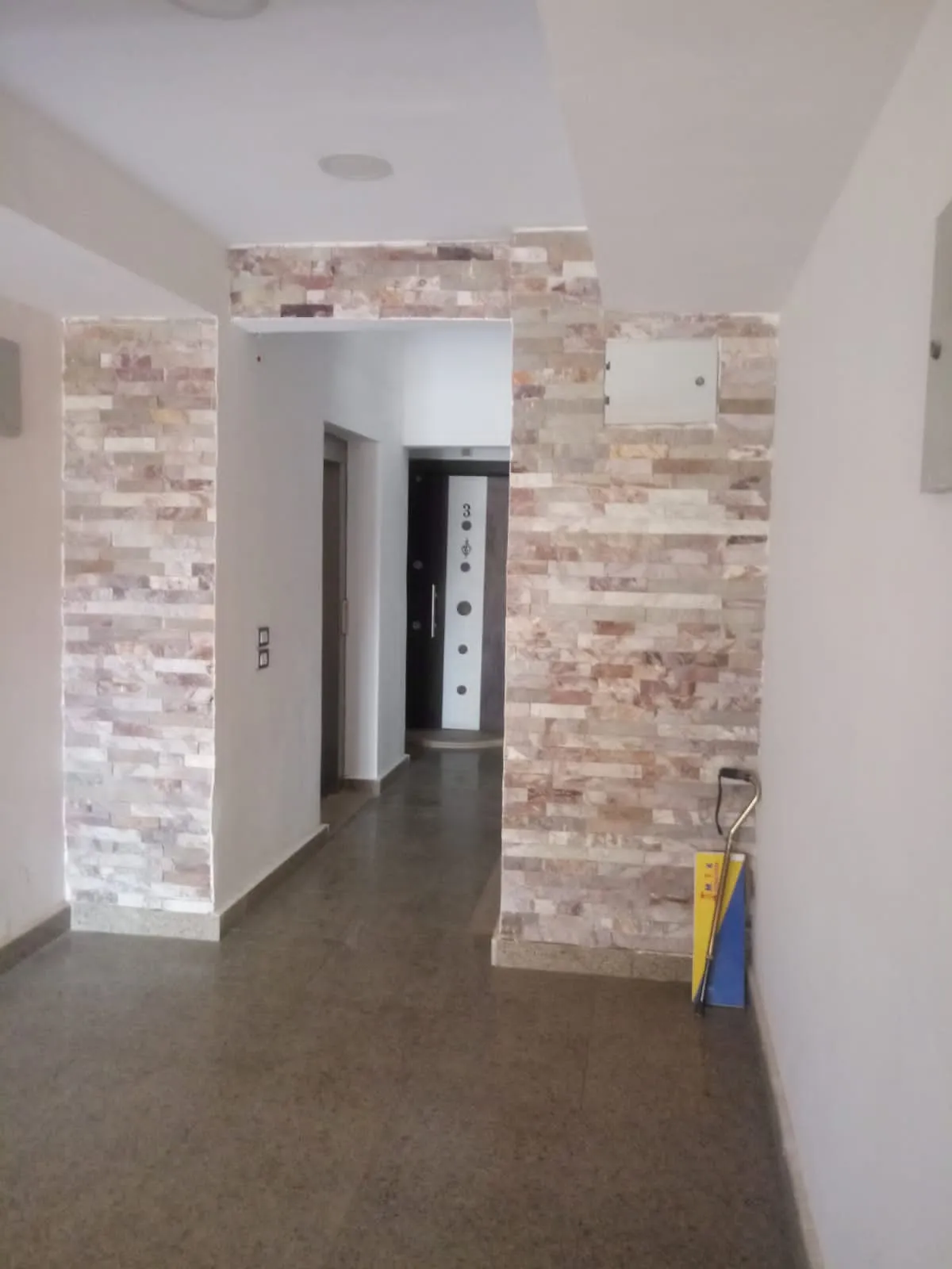 Gallery Image 9