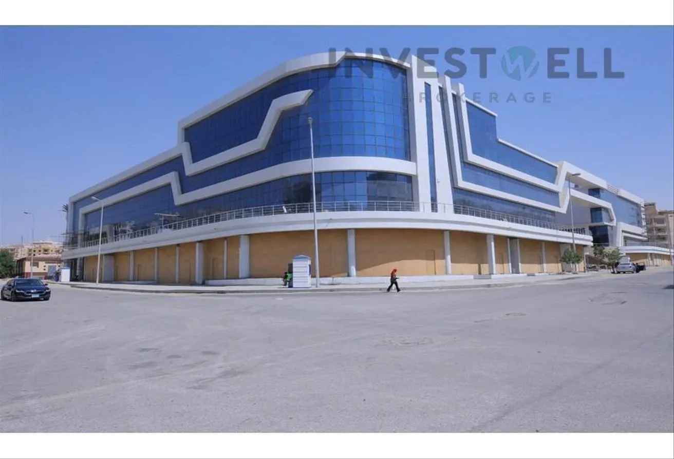 البيع في مجمع أوزون الطبي: عياده متشطبه بالتكيفات أستلام فوري في التجمع 