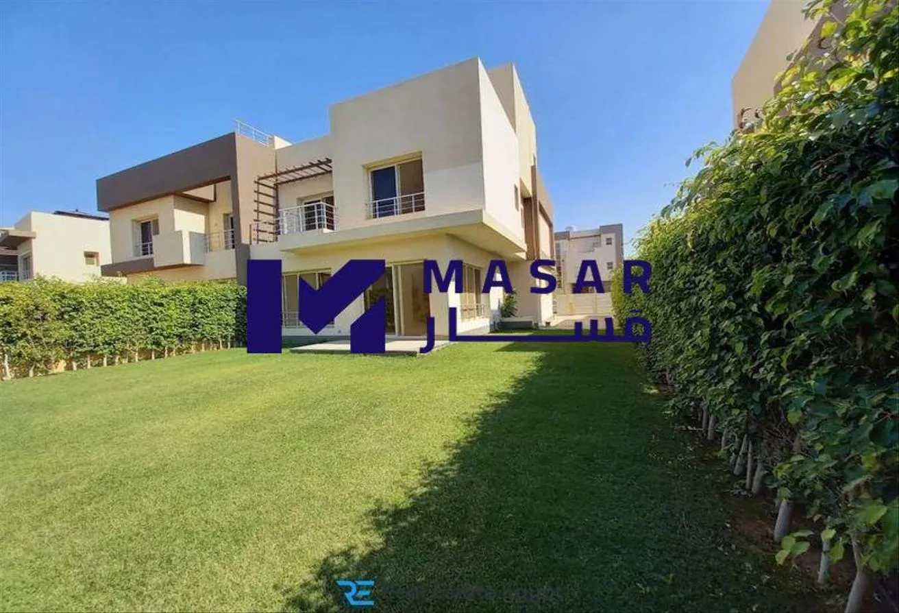Sale in Grand Heights: Stand alone villa in Grand Heights Compound, 6th