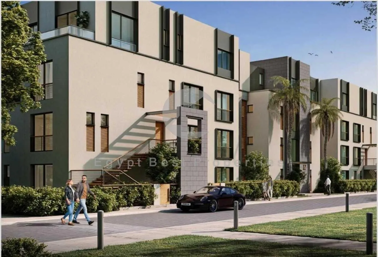 Sale in Garden Lakes: Villa For Sale in Villagio Beside New Giza 10Years