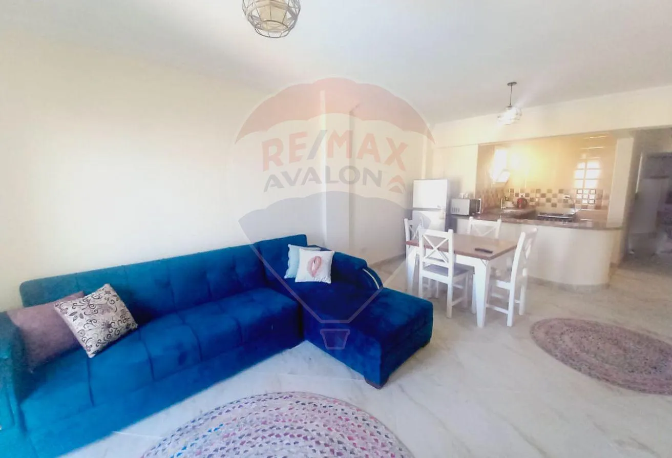 Sale in Marseilia Beach 4: Chalet for sale (Marseille Beach 4) - 90 m