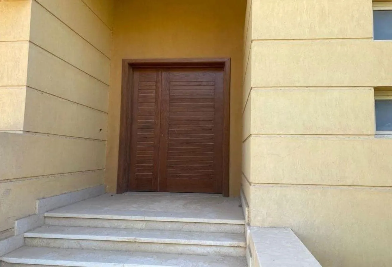 Gallery Image 8