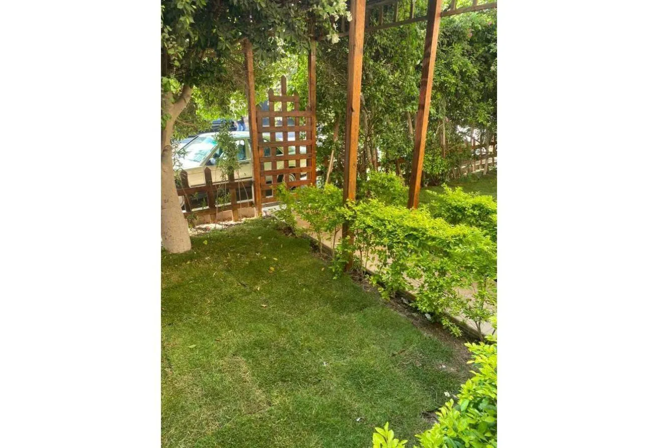 Sale in Touristic Zone 4: 4room duplex for sale,finished,front of Mall Arabi