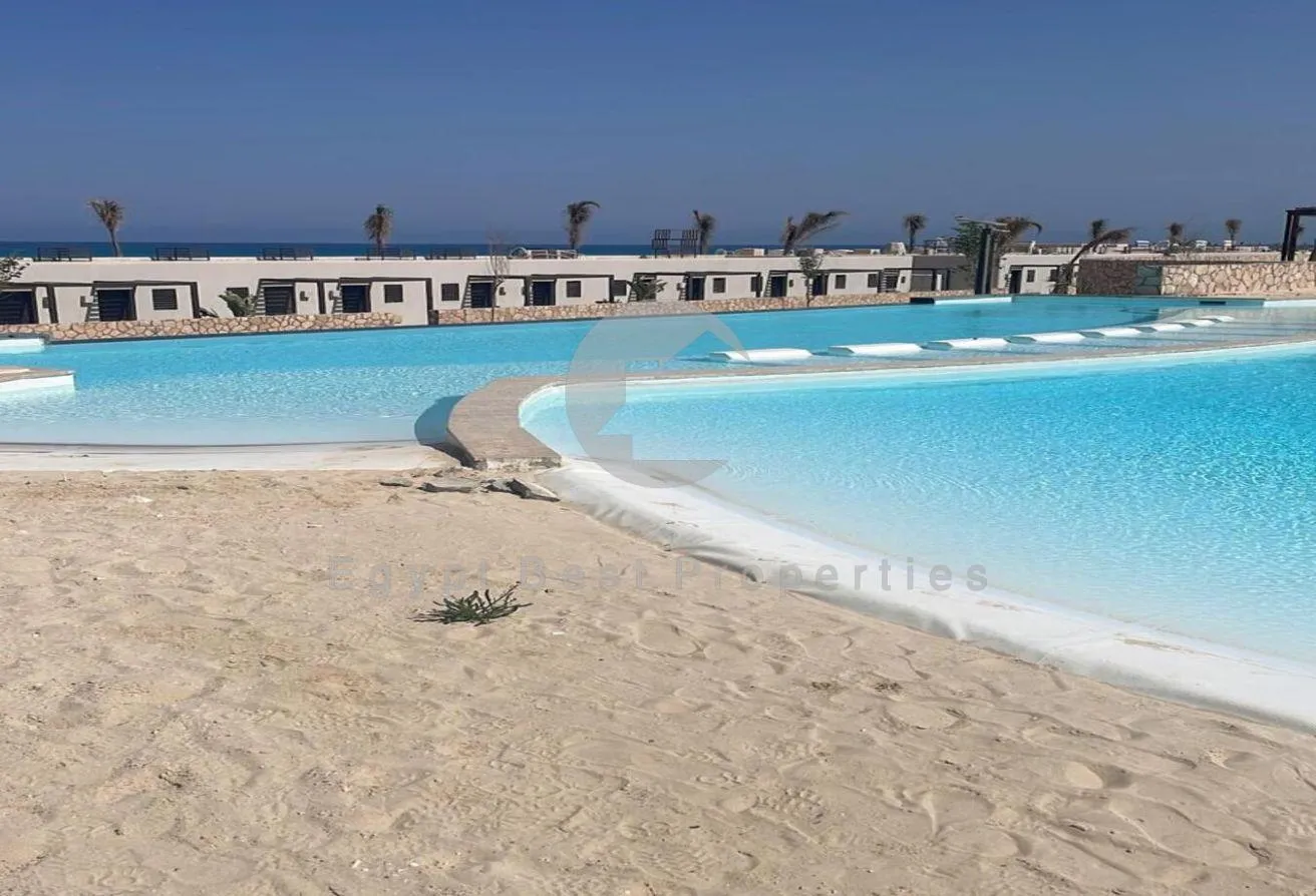 البيع في هاسييندا باي: فيلا 7غرف نوم صف اول على اللاجون وتاني صف من البحر 