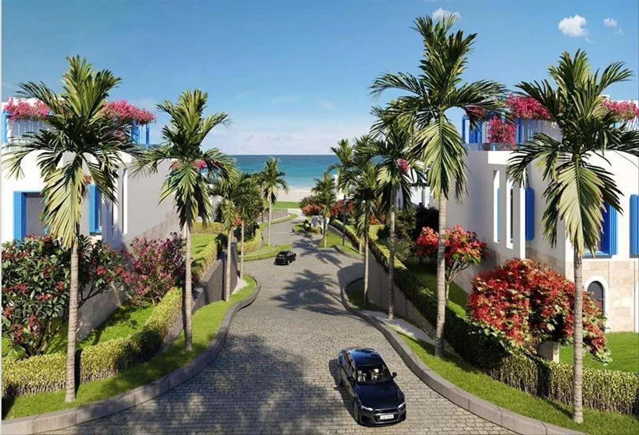 Sale in Naia bay: Contract at 830K DP in 90m fully finished over 9Y