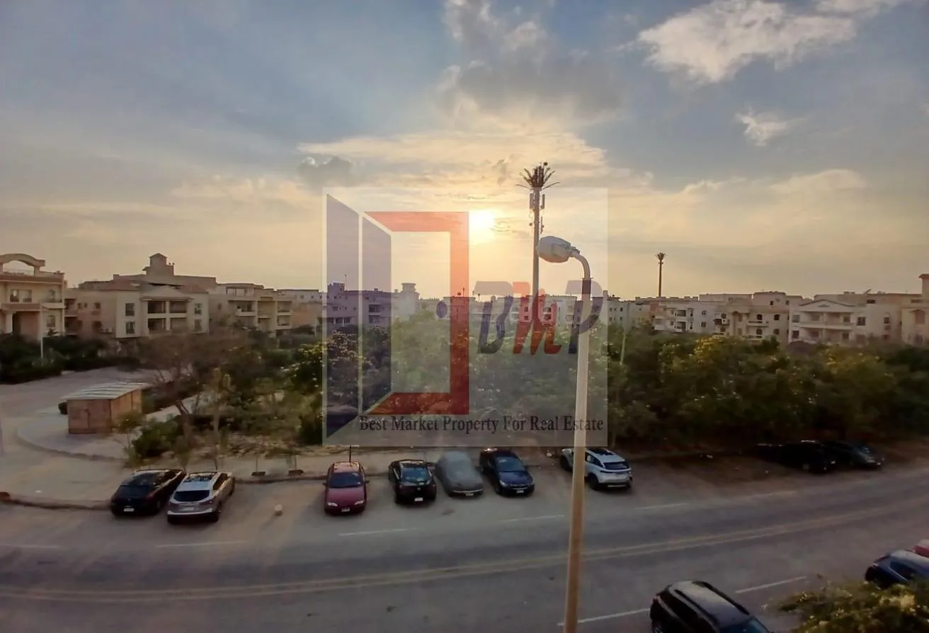 Sale in Al Narges 3: best location shop on Mohamed Naguib Axis inst 7y