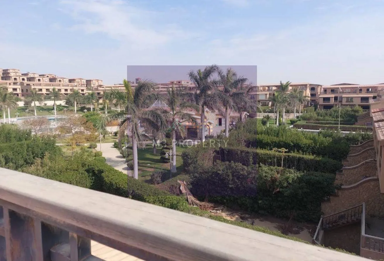 Rent in Pyramids Walk: فيلا للإيجار كمبوند بيراميدز ووك - محور مول مصر