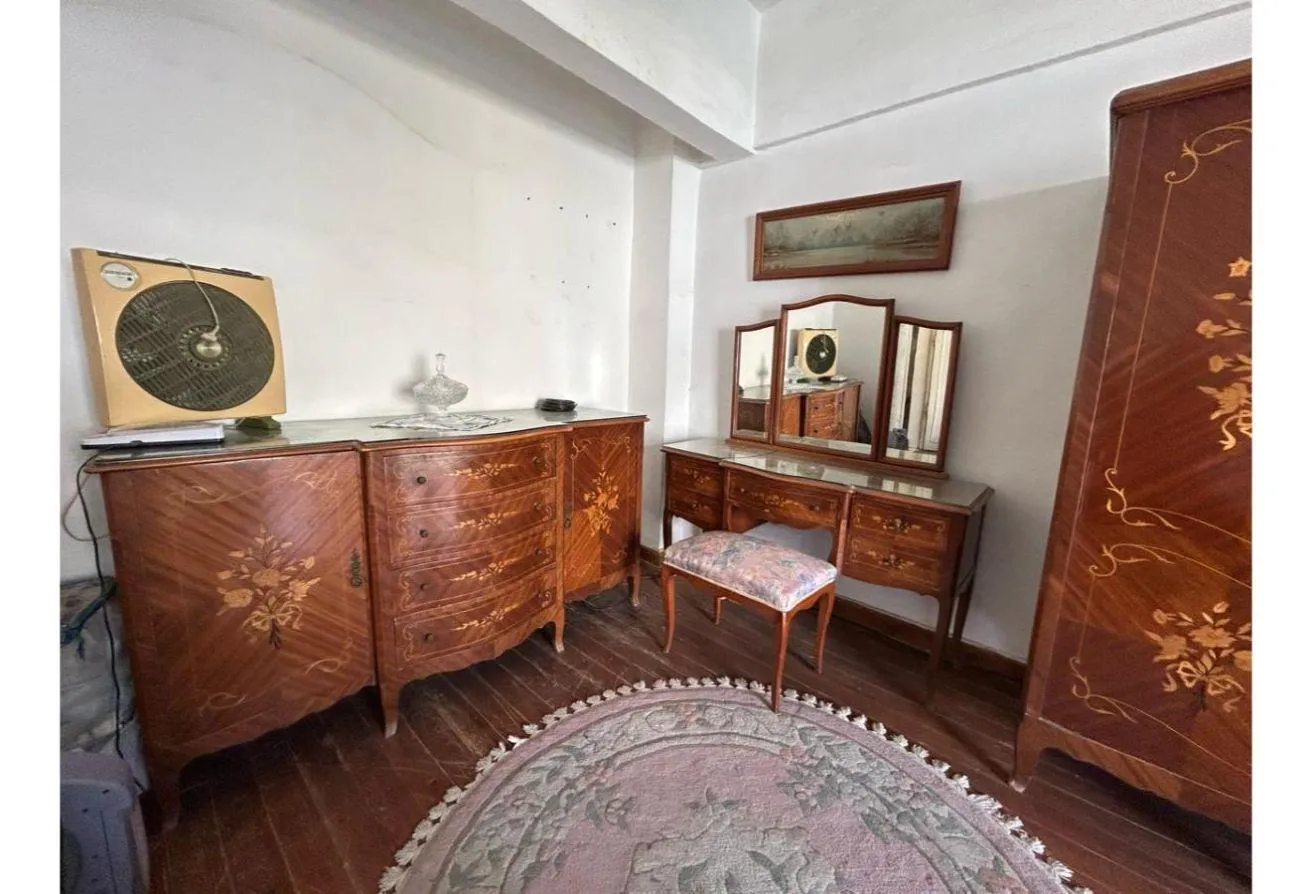Gallery Image 19