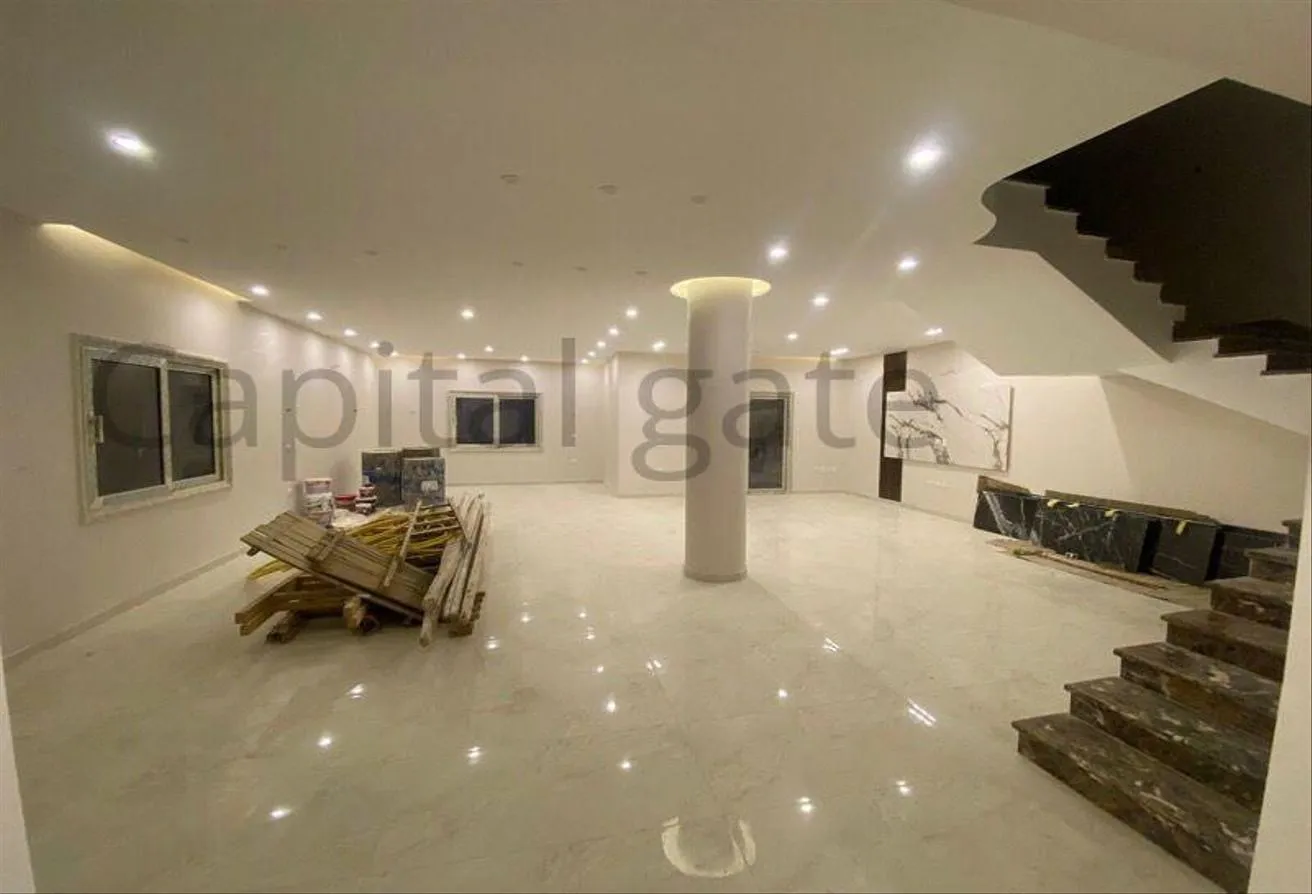 Rent in Les Rois: Villa for Rent with Unique Designs &amp; Great Price.