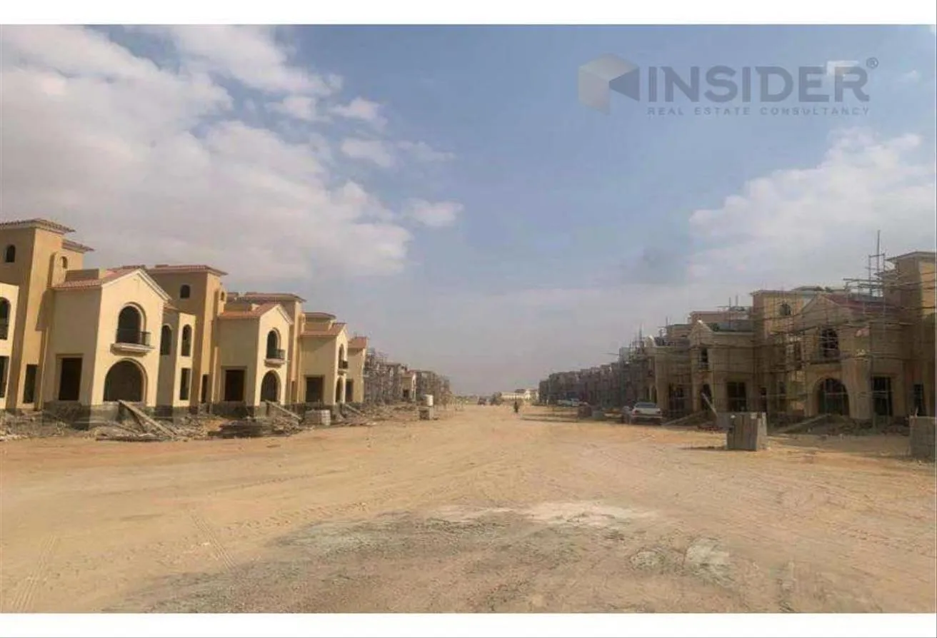 البيع في سراي: تاون هاوس لقطة للبيع فى سراى 