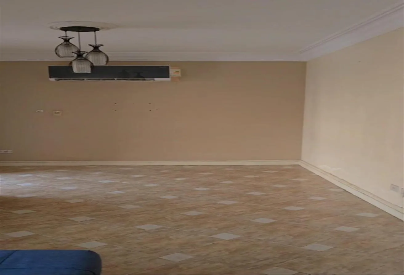 Rent in Rehab City First Phase: شقه للإيجار قانون جديد الرحاب بجوار السوق والخدمات