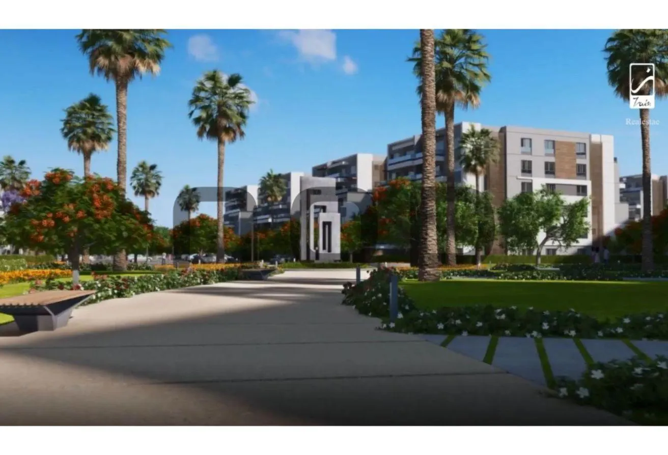 Sale in Capital Gardens   Palm Hills: Apartment with Landscape Views in Capital Gardens