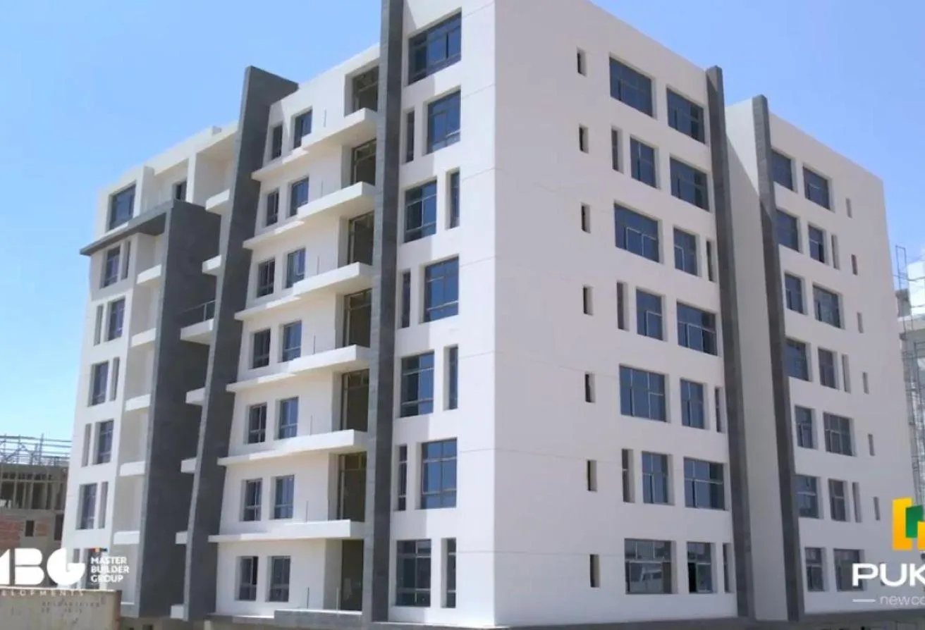 Sale in Pukka: apartment in r8 puka compound with 10%dp 