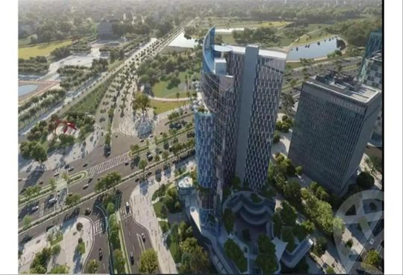 Sale in Podia Tower: Shop on the ground floor on the Green River