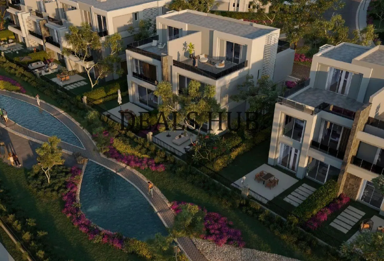 Sale in El Patio Town: LUXURY TOWNHOUSE UNDER PRICE EL PATIO La VISTA