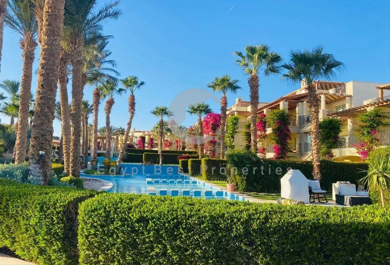 Sale in Veranda: For sale chalet in veranda sahl hashish on 6 years