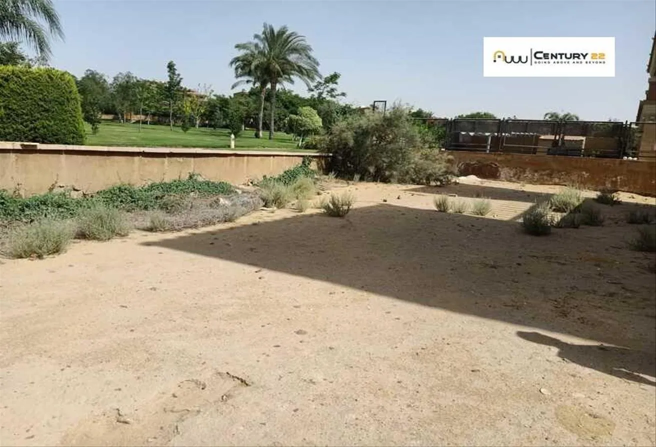 Sale in Bellagio: Fully-Finished Stand Alone Villa4 Sale in Belagio