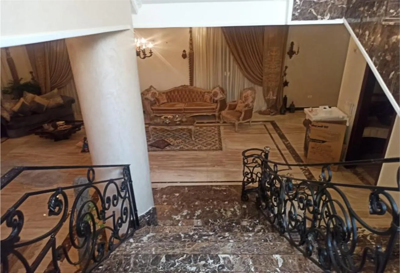 Gallery Image 12