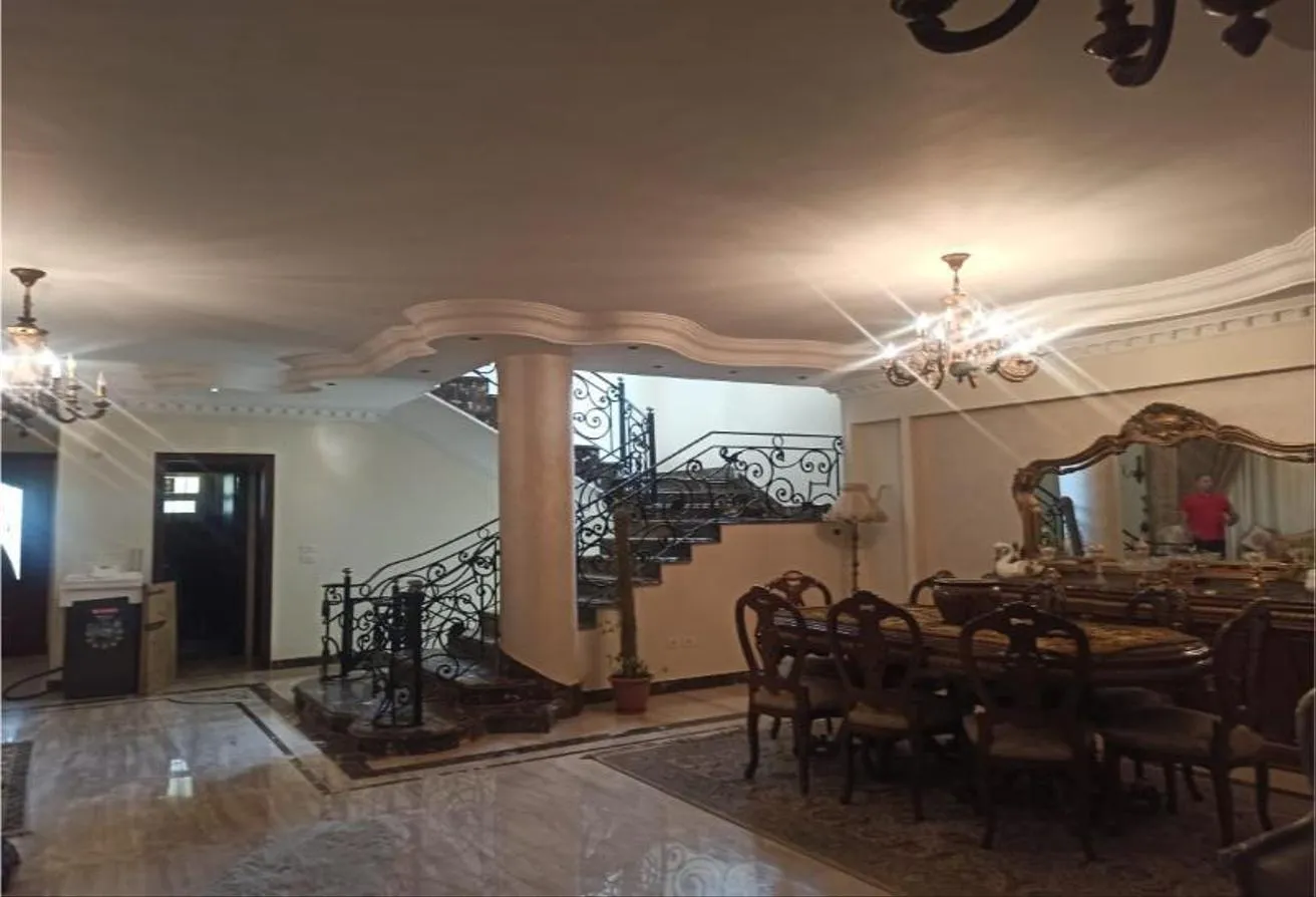 Gallery Image 8