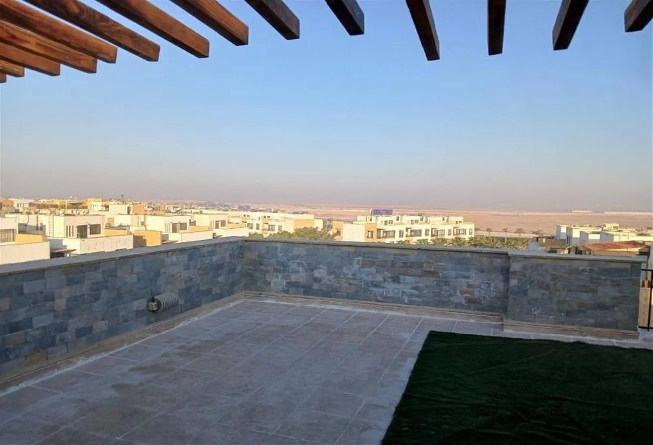Rent in Westown: Rent Prime Clinic Fully Finished In Westown
