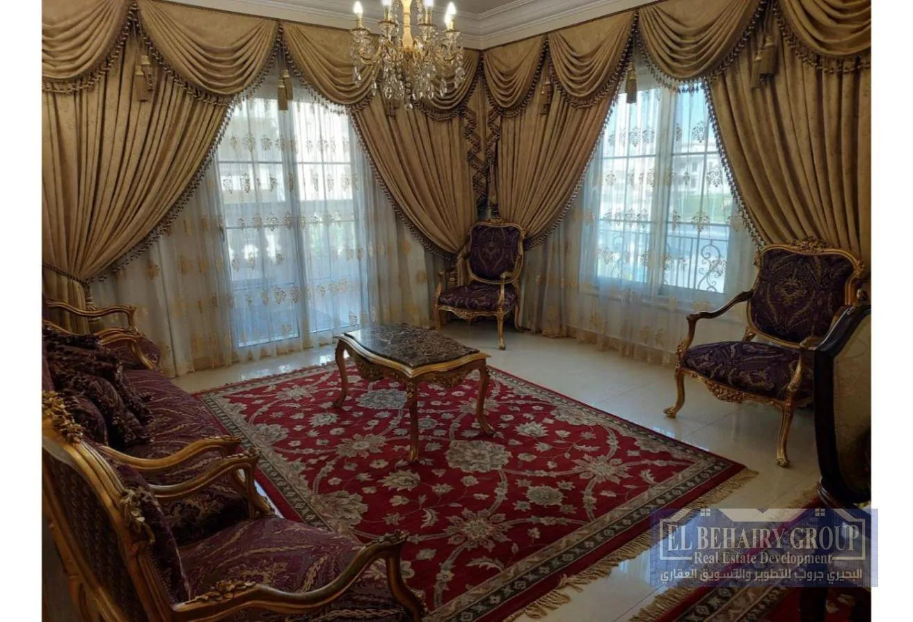 Rent in District 3: شقة للايجار في التجمع الخامس الحي 3/4
