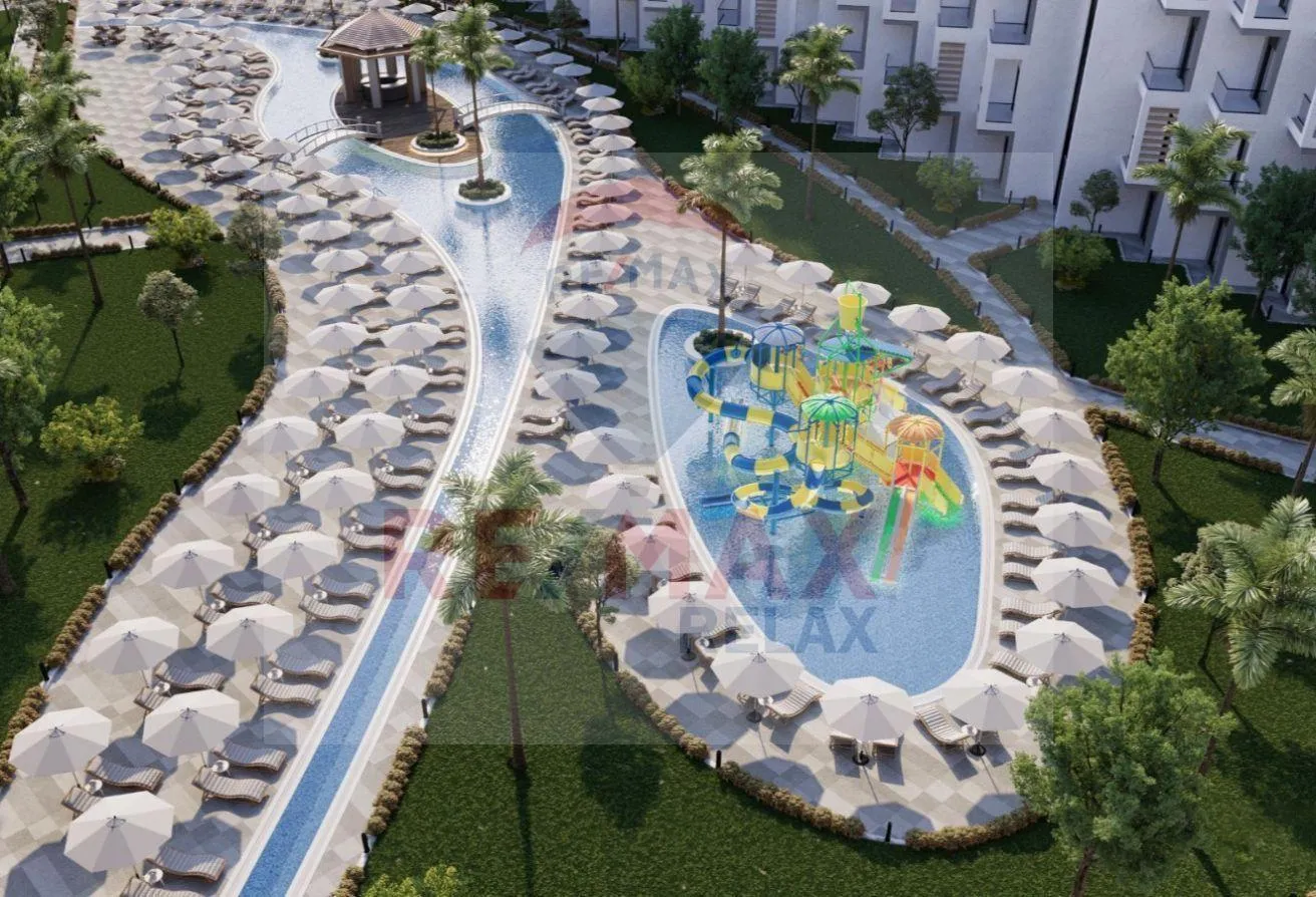 Sale in Touristic Center: Exceptional opportunity with garden in  promenade