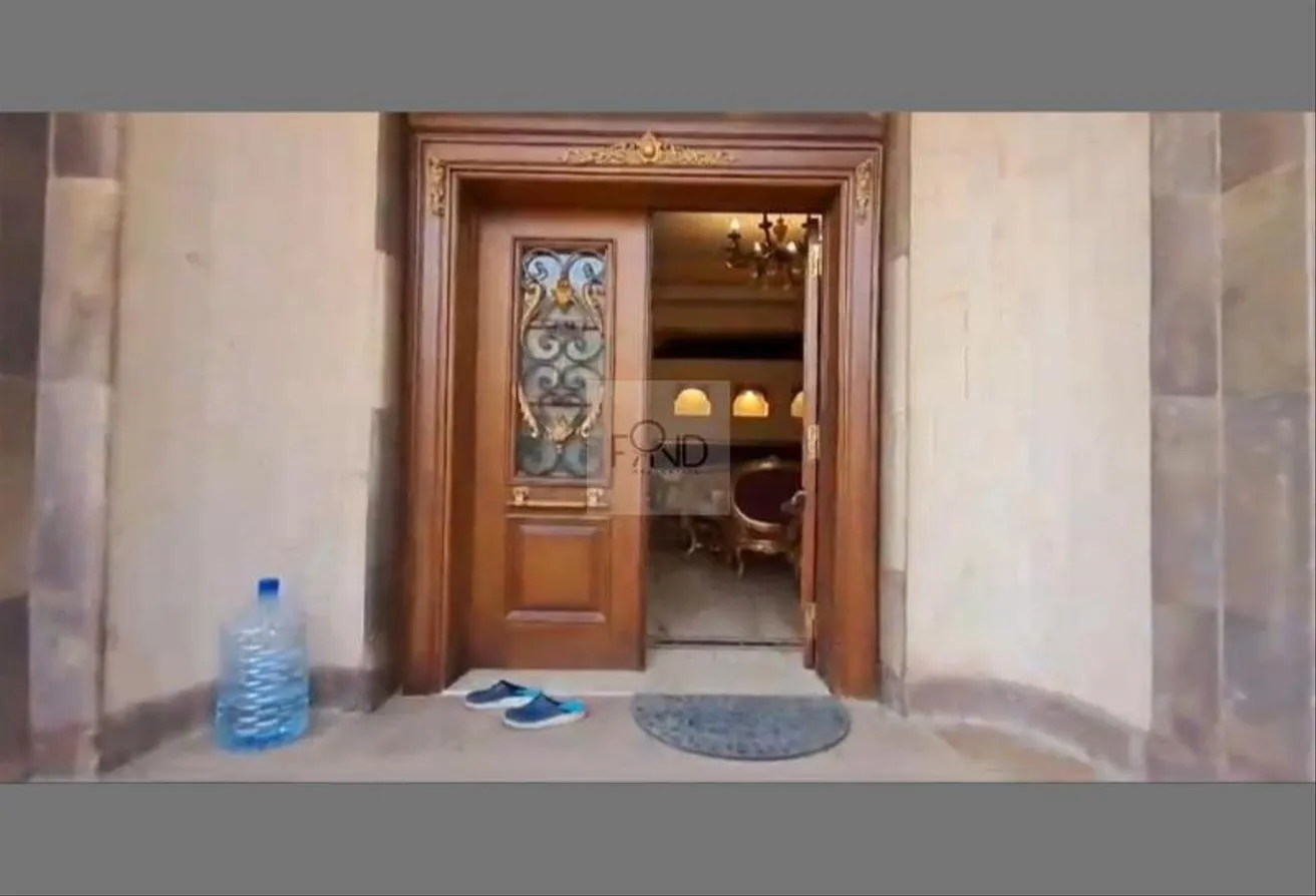 Gallery Image 6